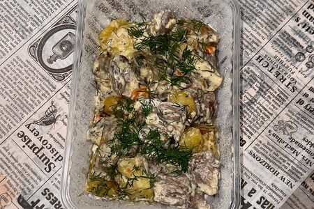 Жаркое из сердечек куриных с грибами и сливками