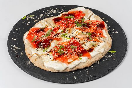 Пицца с тунцом