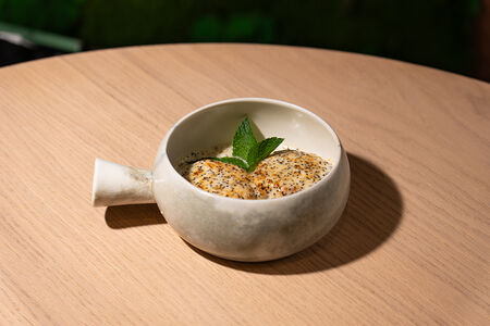 Сырники, запеченые в маковом соусе