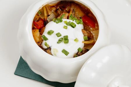 Жаркое из фермерской свинины с овощами