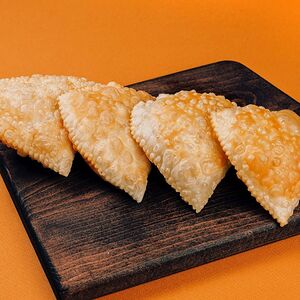 Чебурята с мясом