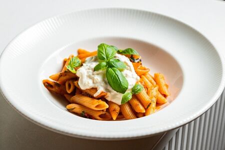 Аррабиата со страчателлой