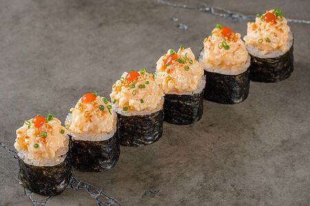 Суши с масляной рыбой