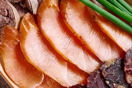 Куриная грудка сырокопченая