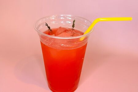 Лимонад клубника-тимьян 