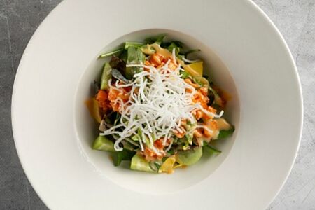 Салат с тартаром из форели