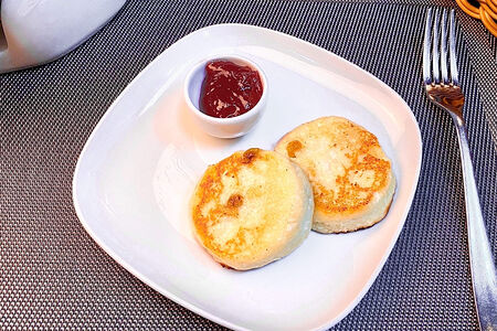 Сырники с изюмом