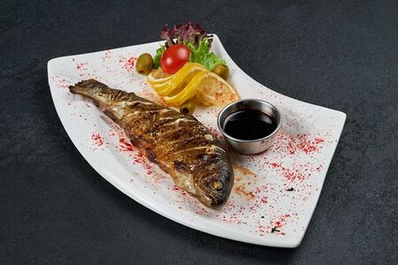 Форель на мангале