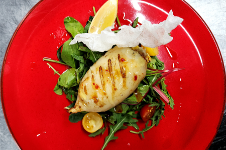 Кальмар фаршированый