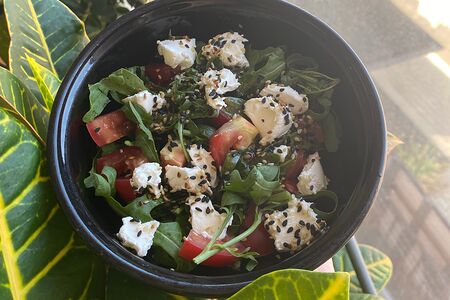 Рукола с творожным сыром