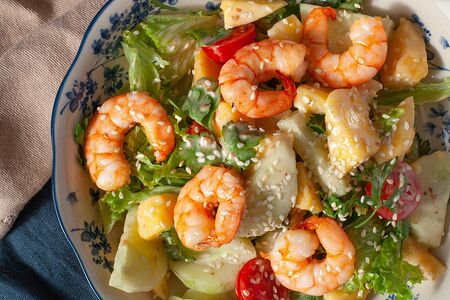 Салат с манго