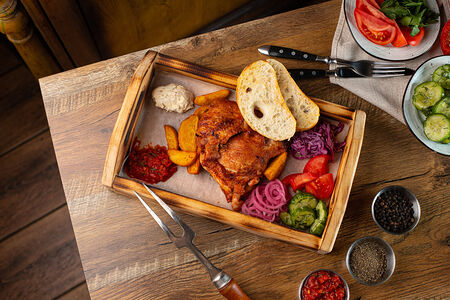 Сербская плескавица с цыпленком