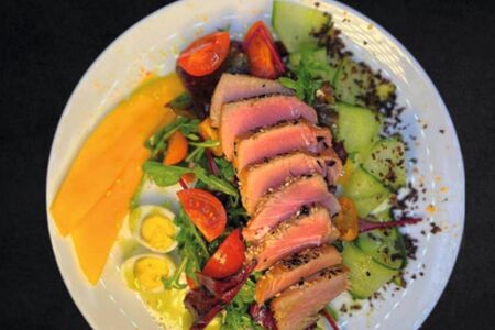 Салат из тунца от Meat Chef