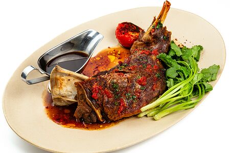 Лопатка ягнёнка в специях