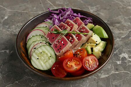 Поке с тунцом