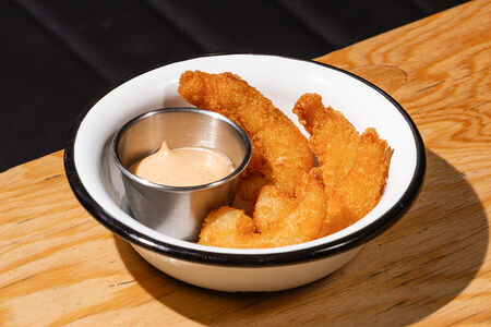 Креветки с соусом манго-чили