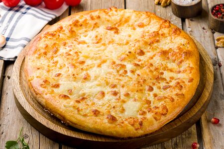 Маленький хачапури по-мегрельски