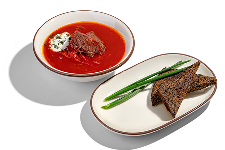 Борщ с томлеными щечками Халяль