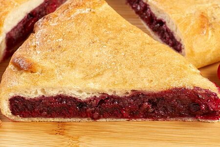 Пирог с малиной