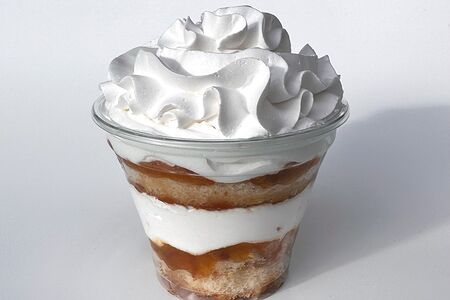 Десерт с морошкой Северный характер