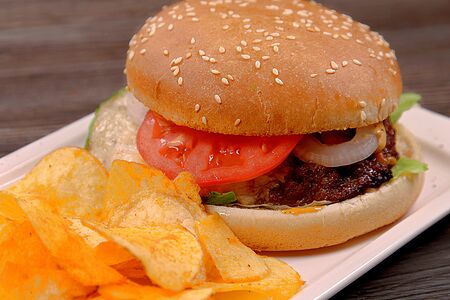 Бургер Гриль с картофельными чипсами