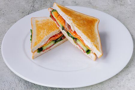 Сэндвич с семгой