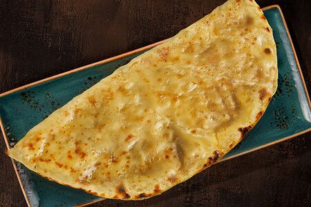 Кутаб с сулугуни