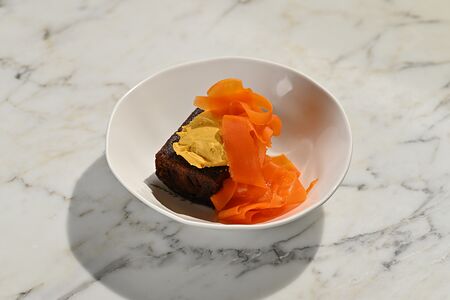 Брауни и ганаш из моркови