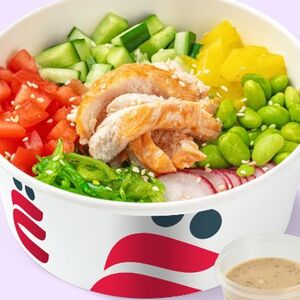 Поке с курицей + 1 соус