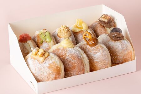 Сет из 9 пончиков Бомболоне