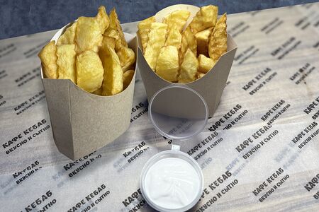 Две порции картофеля по домашнему + соус