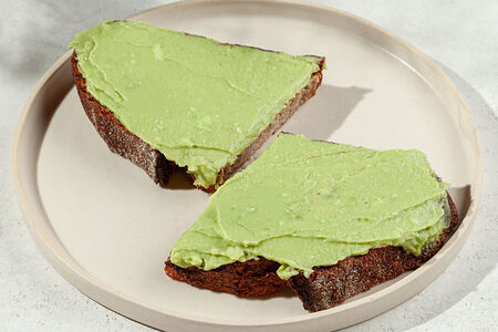 Детский авокадо тост