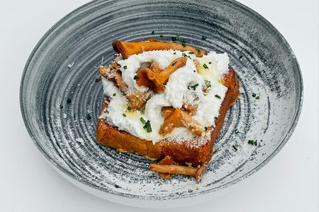 Тост с лисичками