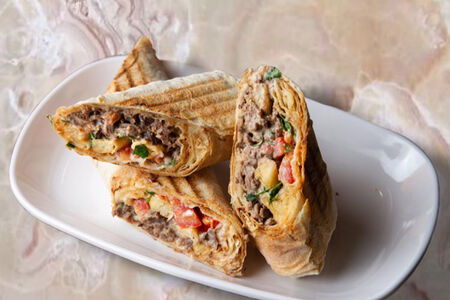 Шаурма из телятины в лаваше