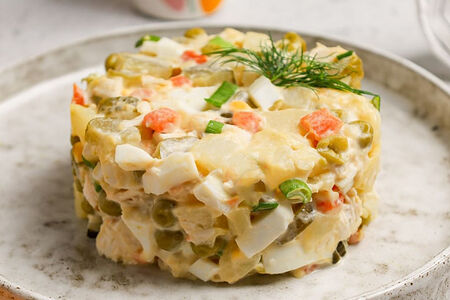 Бизнес-ланч Салат Столичный