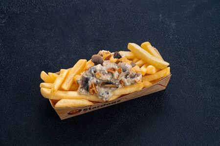 Картофель фри с топпингом жюльен S