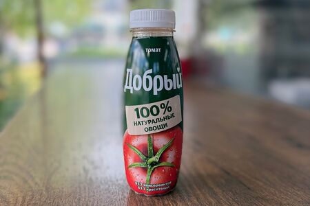 Томатный сок Добрый