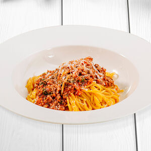 Паста Болоньезе с мясным рагу 