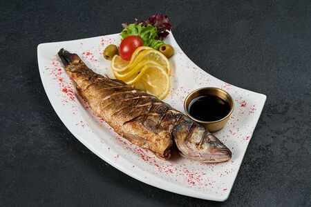 Сибас на мангале 