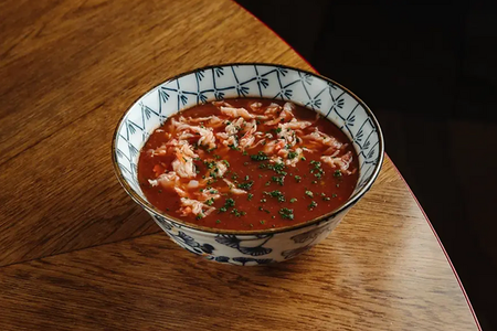 Гаспачо с крабом