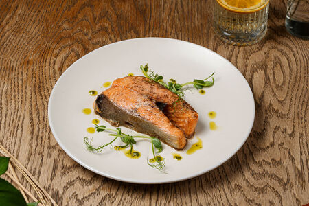 Стейк из лосося