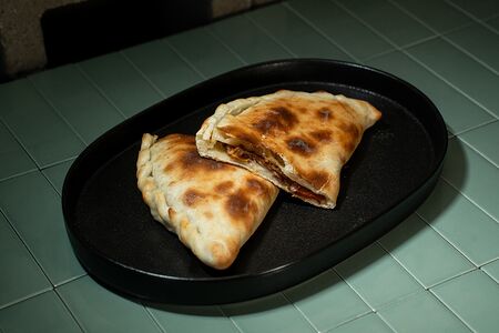 Карман с пастрами