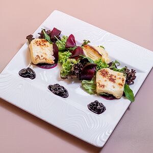 Жареный сыр халуми