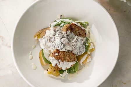 Рубленые котлеты из индейки с картофелем и сморчками