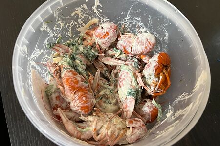 Раки в белом соусе средне-крупные 