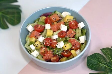 Боул с лососем