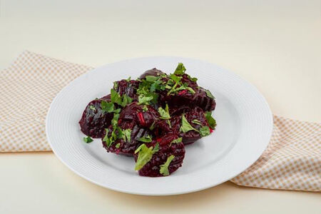 Свекла с ткемали