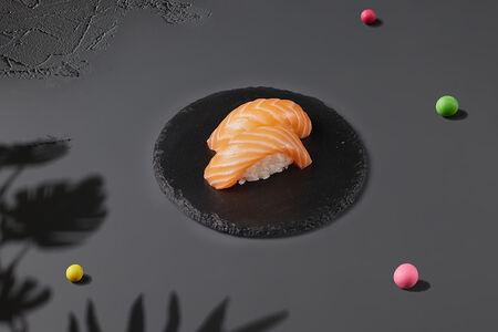 Нигири Лосось