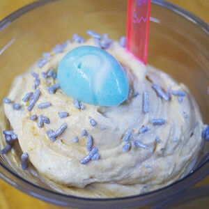 Пасха с варёной сгущенкой творожная