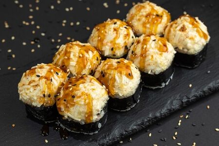Ролл Сливочный с крабом и курицей